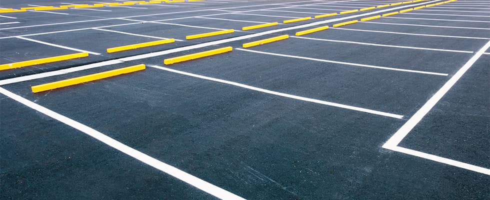 Professional parking lot construction services by licensed concrete contractors in Fort Worth, Texas. Quality workmanship and free estimates.
